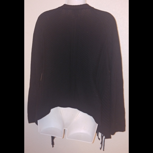 Chico's high low fringe open front fringe cardigan - Picture 2 of 8